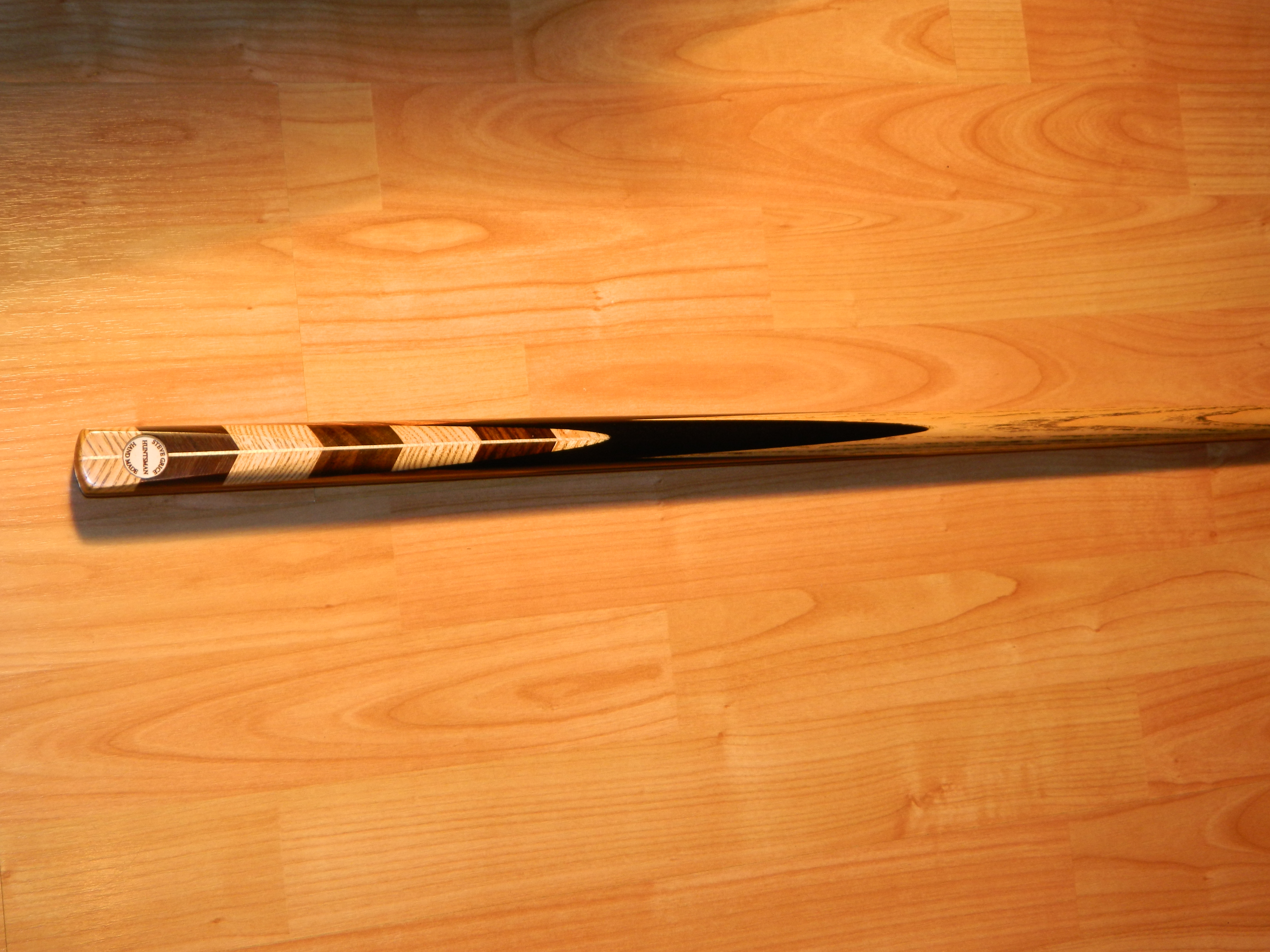 Steve Grice Huntsman cue elaborately  tulip spliced with a feather front wedge and a further 3 kingwood wedges around an ebony hand spliced butt